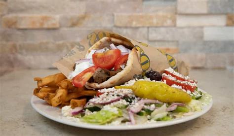 Best Salad Wraps Restaurants In Amherstburg Doordash