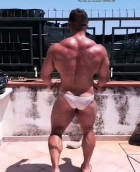 Hot Bearded Musclebear Tiny White Posers ThisVid