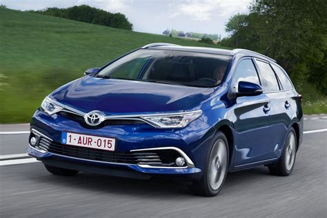 Toyota Auris Touring Sports 1 2T Trend Car Technical Specifications