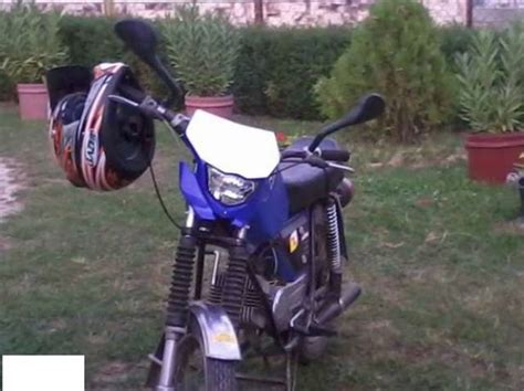 KTM naked bike Gyarmat Motorkerékpár Robogó