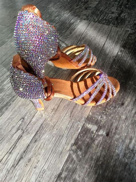 Pin di ballroom dance su Ваши пины Scarpe da danza Scarpe da ballo