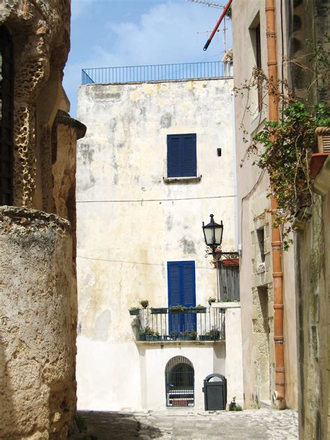 Otrante dans les Pouilles École d italien Porta d Oriente