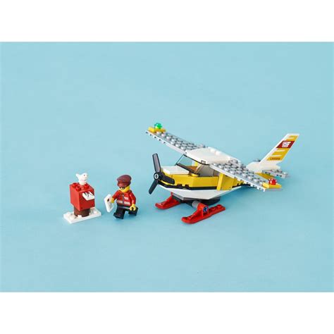 Купить Конструктор LEGO City 60250 Почтовый самолёт