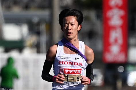 パリ五輪マラソン代表のhonda小山直城「自分らしく勝負していきたい」／ニューイヤー駅伝 月陸online｜月刊陸上競技