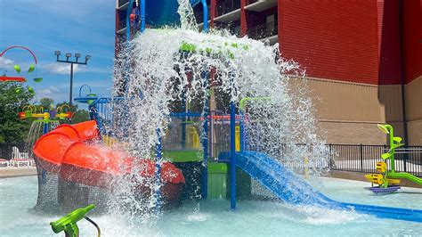 Play | Country Cascades Waterpark Resort