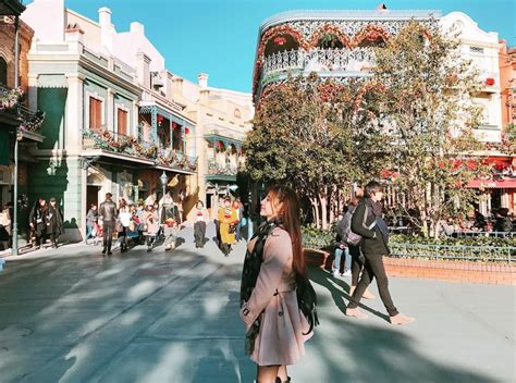 Biết tiếp viên Hàng không xinh rồi nhưng không nhất thiết phải như hot girl thế đâu