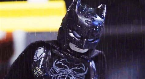 Fan Recreates The Batman Trailer in LEGO and It's Awesome