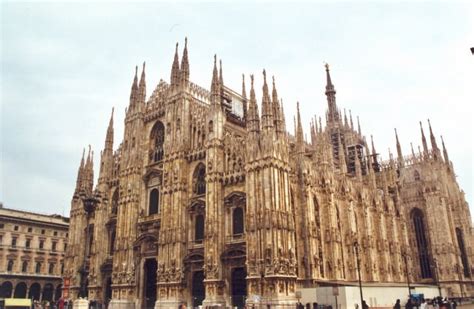 Domul Din Milano Travelica