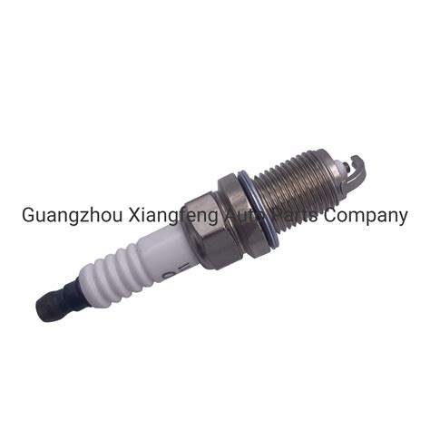 Automotive Engine Spark Plug 90919 Yzzac Q20 U11 For RAV4 Prius China