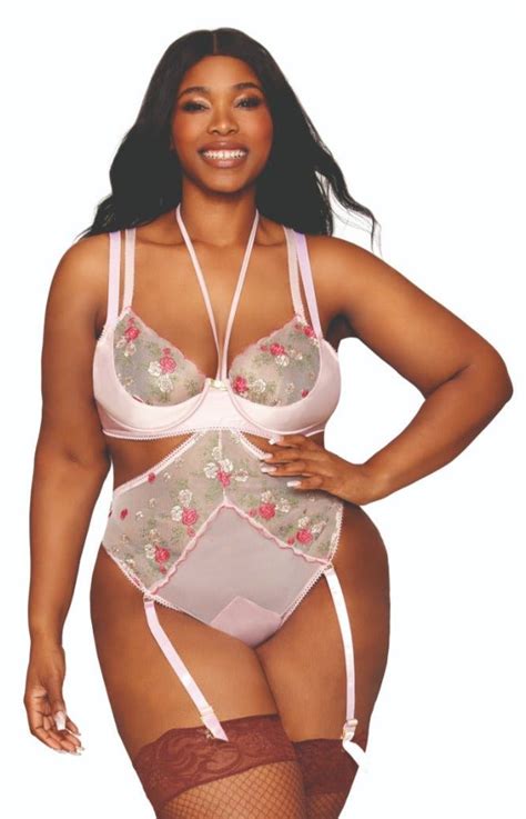 Plus Size Lingerie For Confident Women Musotica