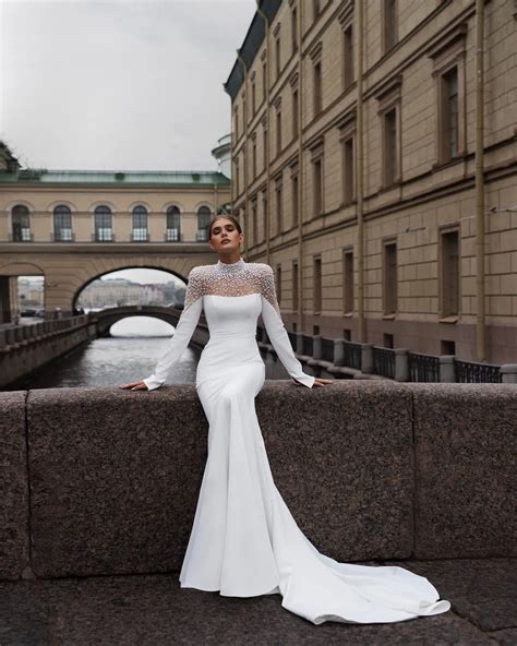 Little mermaid wedding dress 60 photos - Astyledwedding.com