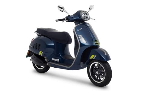 เวสป้า Vespa Gts Super Tech 300 Hpe ปี 2023 ราคา 242900 บาท เช็คราคาคอม