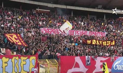 Gli Striscioni Dei Fedayn Romanisti Esposti Allo Stadio Dagli Ultras