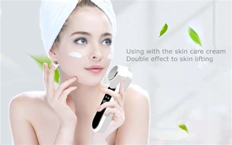 Hot Cold Facial Massager Anti Puffiness Pore Shrinking Face Lift Skin Tightening Skin