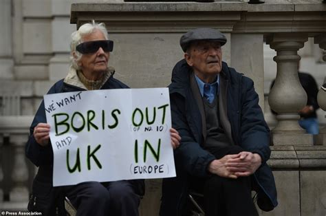 Hundreds Of Angry Pro And Anti Brexit Protesters Clash Outside