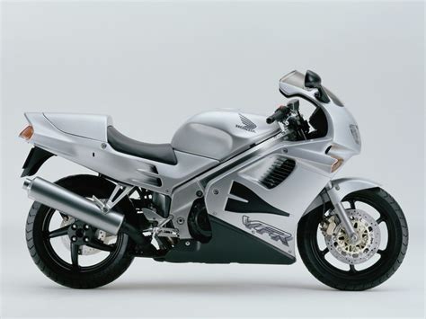 Honda Vfr 750 Rc36 2 Specs