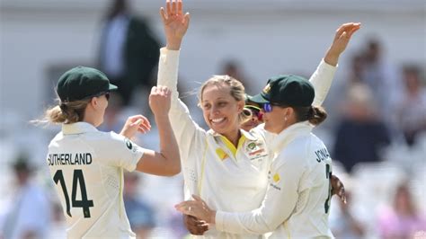 AUS Women Beat ENG Women AUS Women Won By 89 Runs