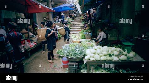 Vietnamese Food Market In Sapa Hi Res Stock Photography And Images Alamy