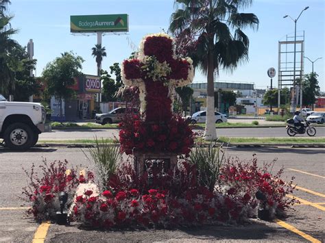 Decoran Cenotafio De Édgar Hijo Del Chapo Guzmán Ríodoce