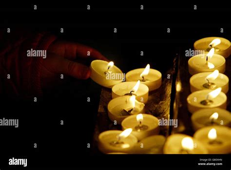 Prayer religion candles stck hi-res stock photography and images - Alamy