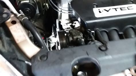 How To Remove The Power Steering Pump From A Honda Cr V Youtube