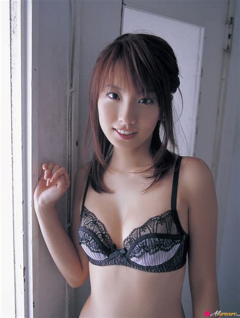 Azusa Yamamoto Nude In Pleasure In A Wild Free All Gravure Picture