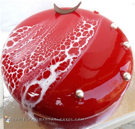 Awesome Homemade Mirror Glaze Cakes For The Coolest Frosting Ever