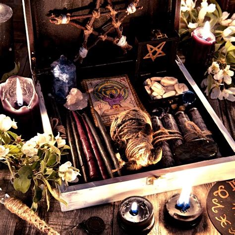 Pin by Klinova- on Таро | Witchcraft, Witch, Black candles