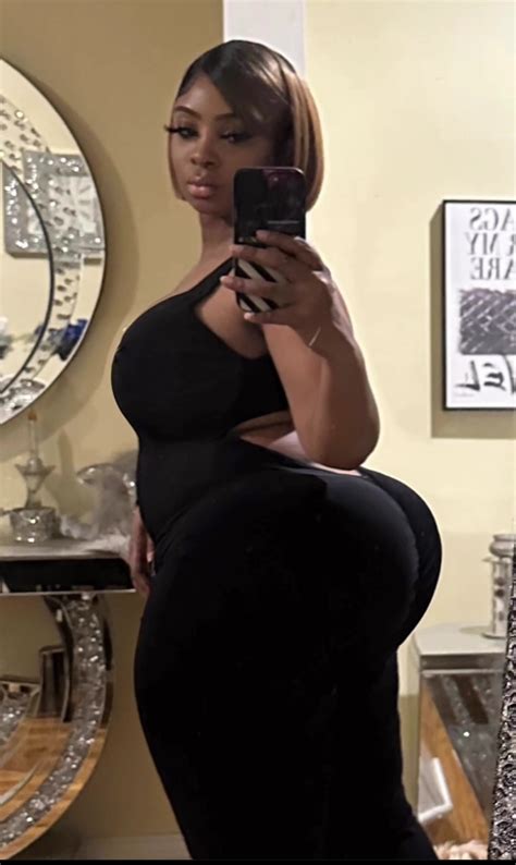 Phat Ass ShesFreaky