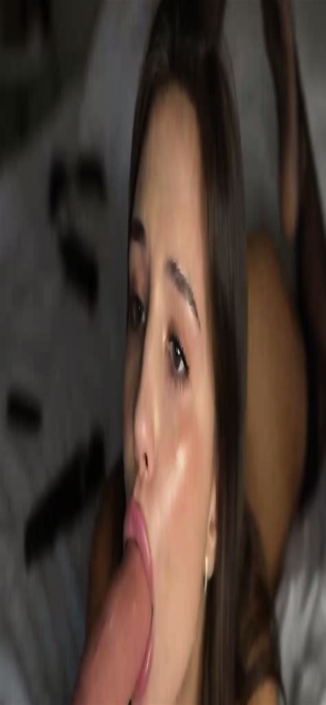 Girl Webcam Dildo Blowjob