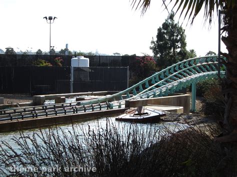 Journey to Atlantis at SeaWorld San Diego | Theme Park Archive