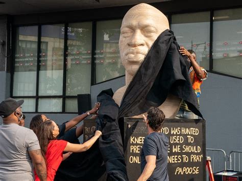 SEE: 11-Foot George Floyd Statue Unveiled In Brooklyn | Prospect ...