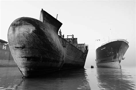 Pierre Torset Shipbreaking Lensculture