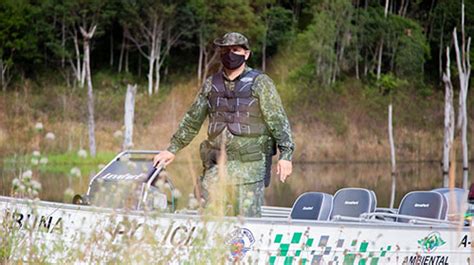 Pol Cia Ambiental Aplica Multas Em Mais De R Mil Durante A