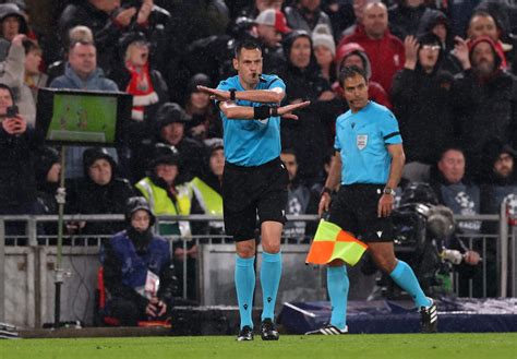 Liverpool 0 PSG 2 (Agg: 0-4): Dembele eases holders into semi-finals as