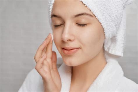 The Science Behind Skincare Understanding Your Skins Biology Hooshout