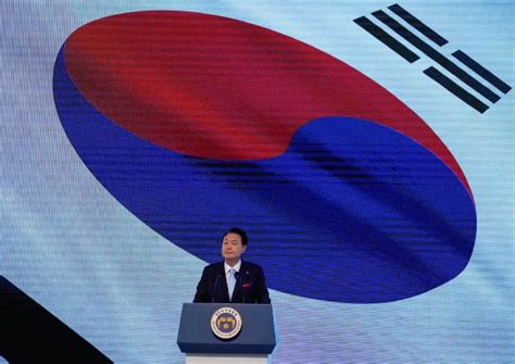 South Koreas Yoon Says Summit With Us Japan A Milestone In Trilateral Ties World News Asiaone