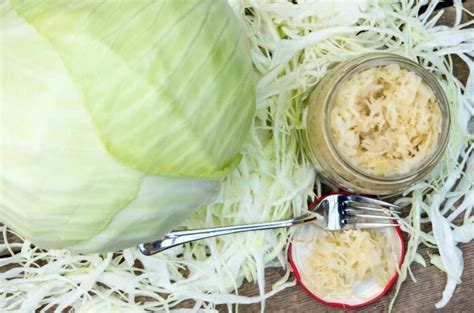 El chucrut hecho en casa es bajo en calorías y rico en vitaminas El