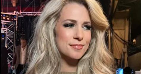 La Blonde De Bruno Pelletier Est Absolument Magnifique Sur Ces Nouvelles Photos Monde De Stars