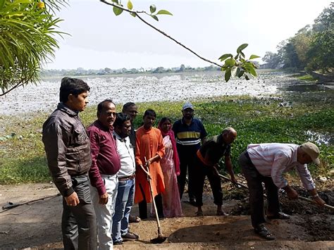 स्वच्छता अभियान के तहत आज नारायण सागर तालाब पार में सफाई अभियान भाजपा एवं नगर पालिका की संयुक्त