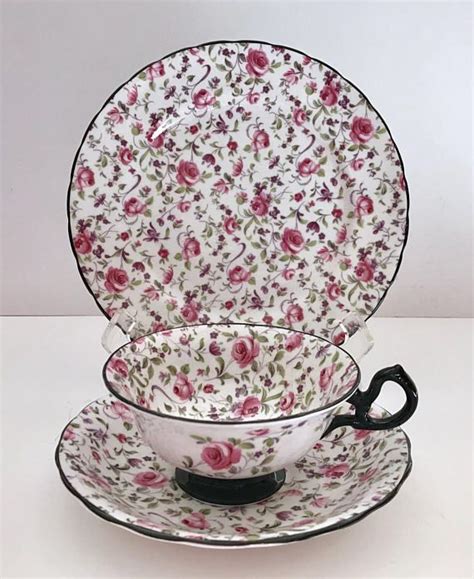 Assiette soucoupe et tasse à thé royal Chelsea Trio Du Etsy Tea