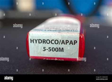 Hydrocodone acetaminophen hi-res stock photography and images - Alamy