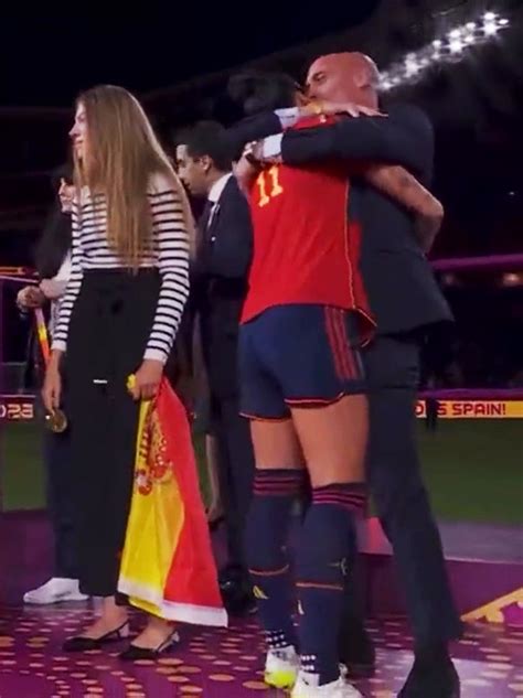 Spanish FA President Slammed For Grabbing And Kissing Women S World