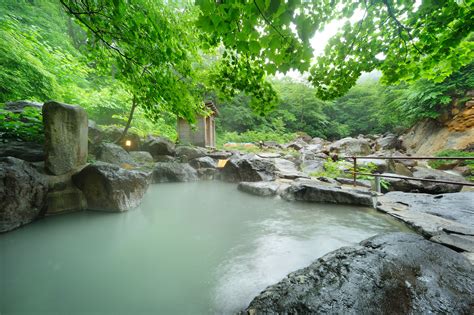 【希少価値！全国の混浴温泉】憧れの秘湯！野趣あふれる2種類の露天風呂「滑川温泉福島屋」＜山形県＞ 2021年4月23日 エキサイトニュース