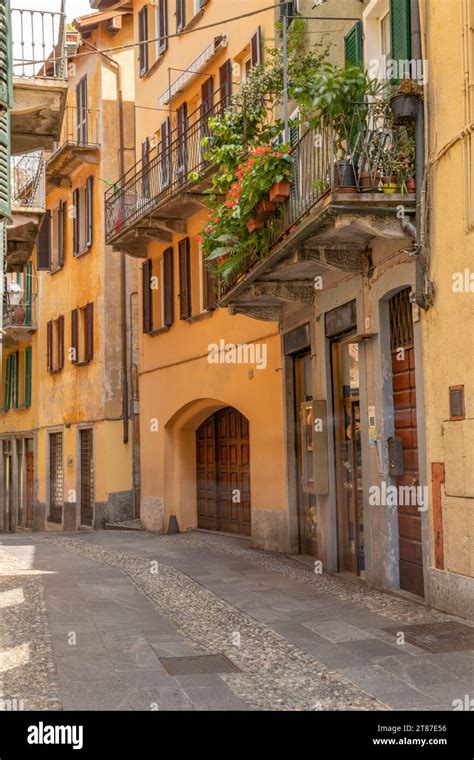 Sun Kissed Italian Village Hi Res Stock Photography And Images Alamy