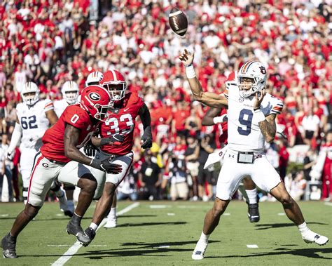 Georgia football: 3 Dawgs that need to play well down the stretch