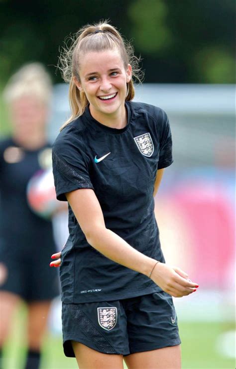 Ella Toone July25 In 2022 England Ladies Football Womens Soccer