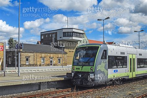 Regional Train at Hof station 이미지 (1131762961) - 게티이미지뱅크