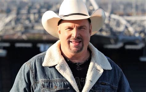 Garth Brooks Miraculously Gets Five Dates At Croke Park