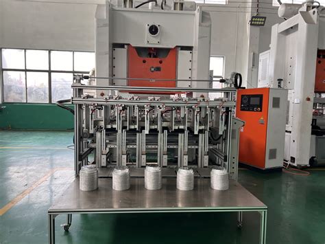 Multiple Cavity Fully Automatic Aluminium Foil Container Machine